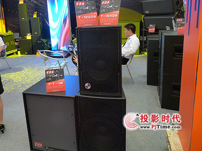 雅歌携PHD和PAS两大品牌亮相上海国际专业灯光音响展
