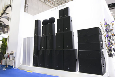 星辉璀璨 - HiVi惠威亮相广州国际音响展，引领专业音响新潮流