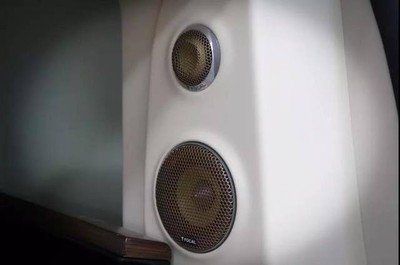 移动总裁办公室——铂驰维努斯4座商务房车，奔驰V260的极致定制与尊享